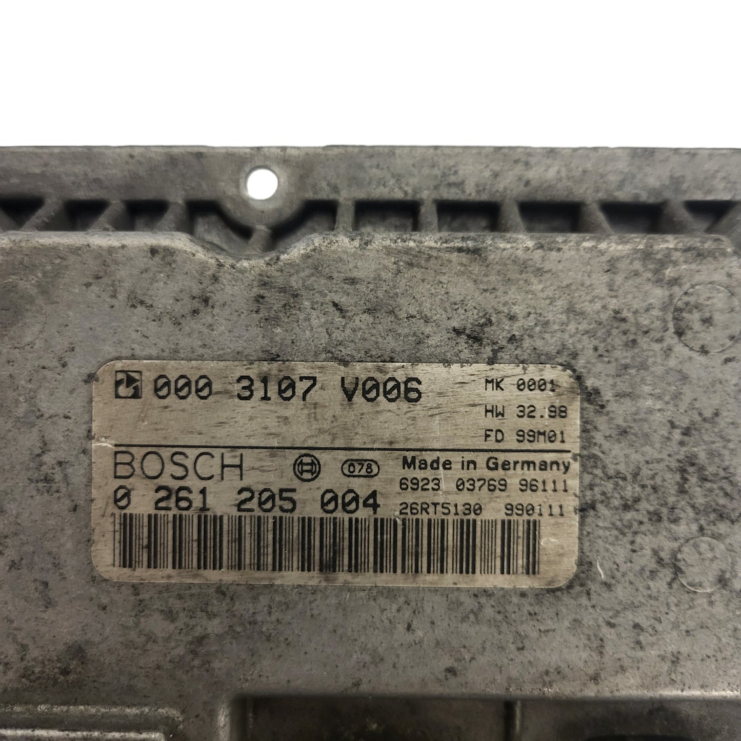 SMART FORTWO ECU / 0261205004 / 0003107V006 / HW 32.98 / BOSCH