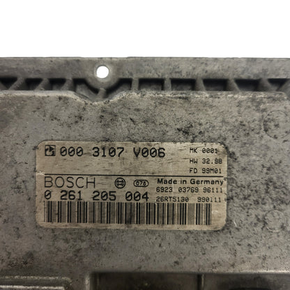 SMART FORTWO ECU / 0261205004 / 0003107V006 / HW 32.98 / BOSCH