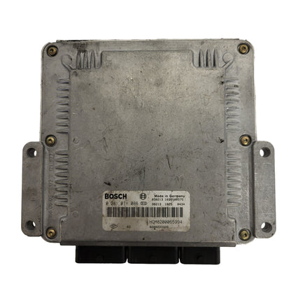 VOLVO S40 V40 ECU / 0281011086 / HQM8200065994 / 8200233339 / BOSCH