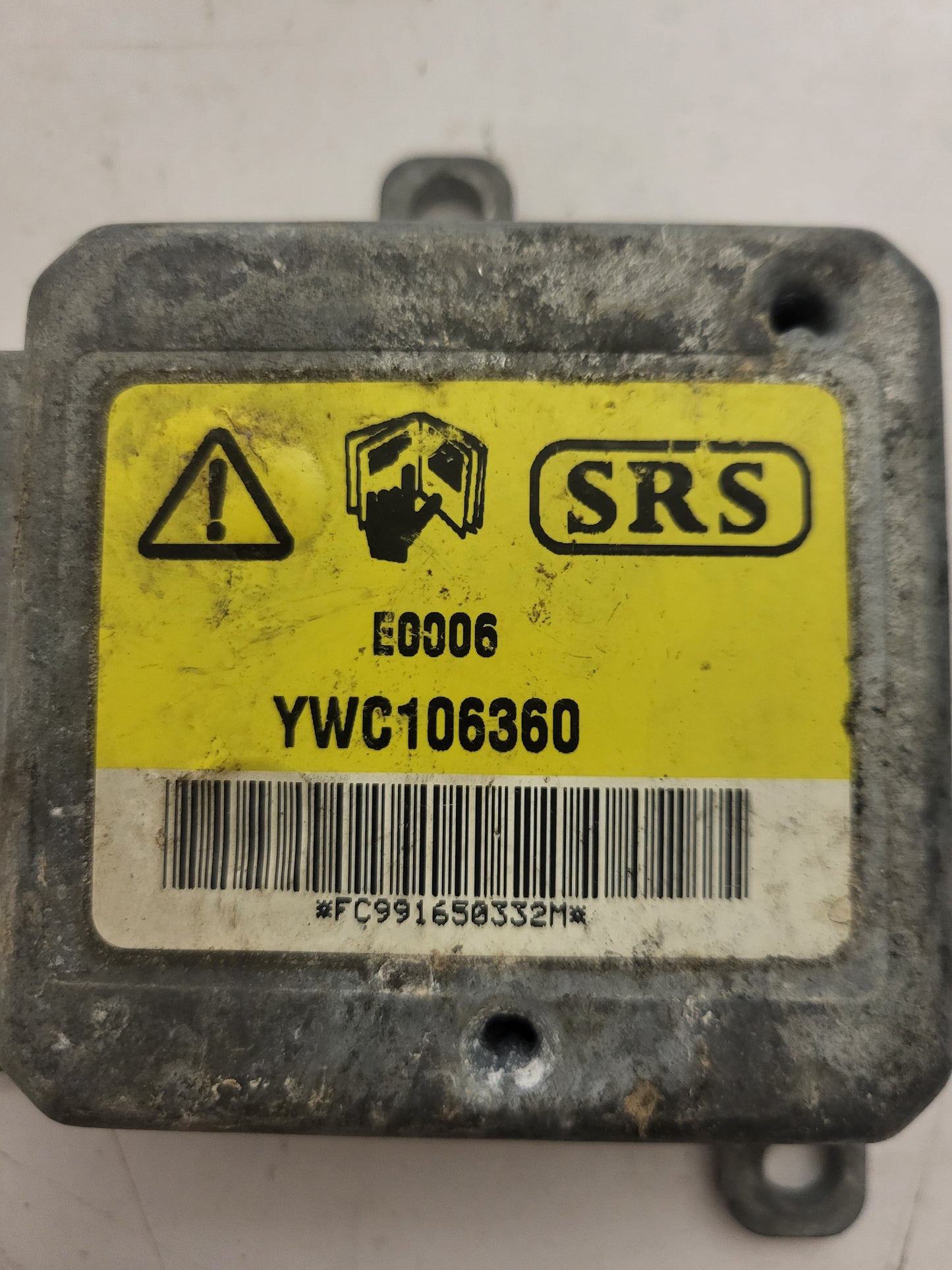 LAND ROVER FREELANDER MODULE ECU / YWC106360 / YWC 106360