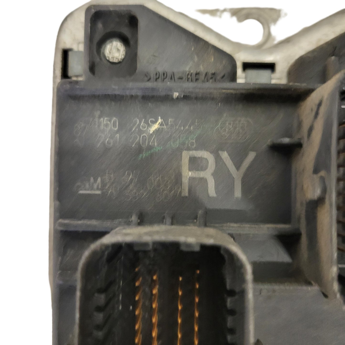 Opel Corsa 1.0 ECU / 0261204058 / 90532609 / RY / BOSCH