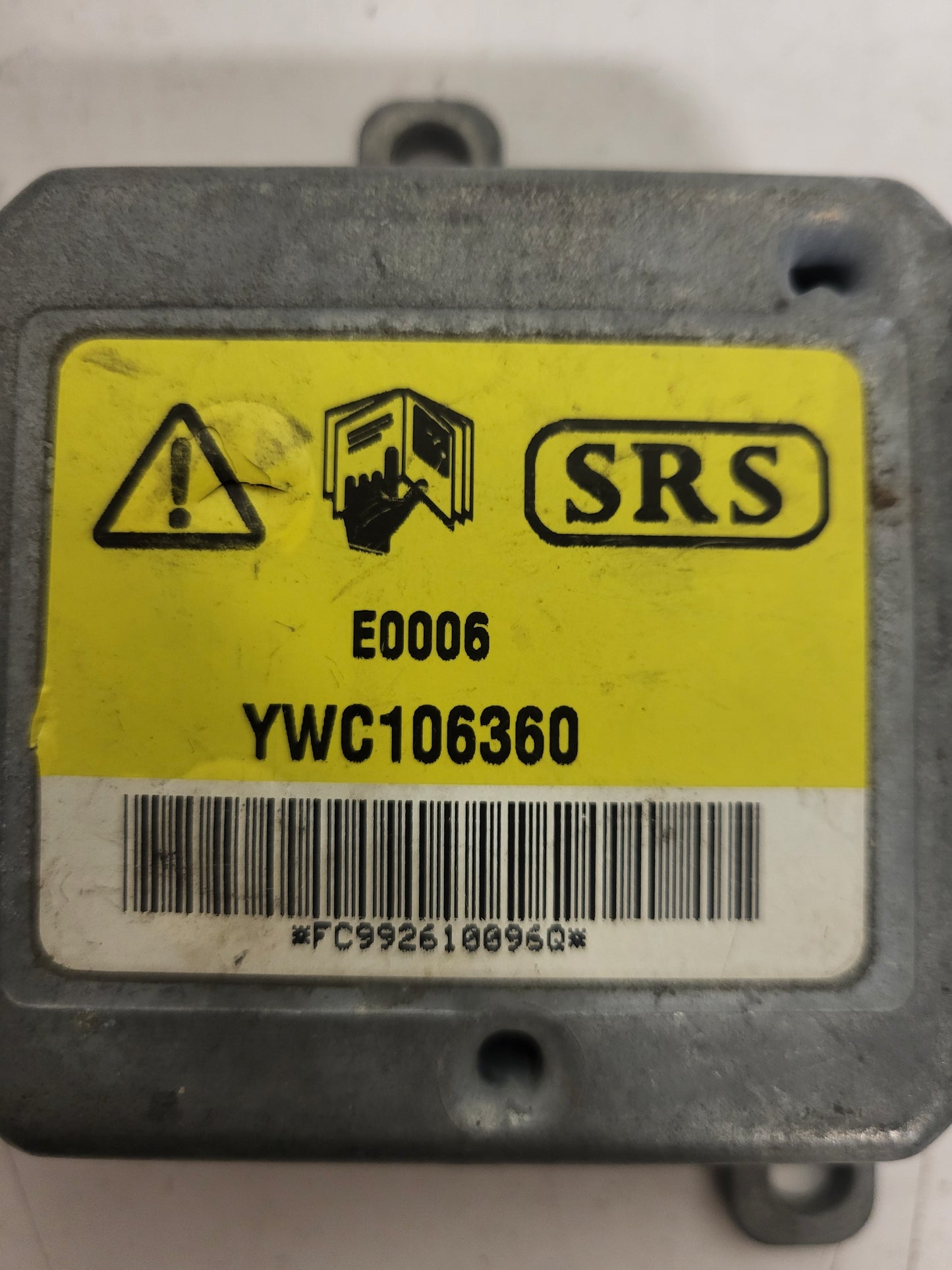 LAND ROVER FREELANDER MODULE ECU / YWC106360 / YWC 106360