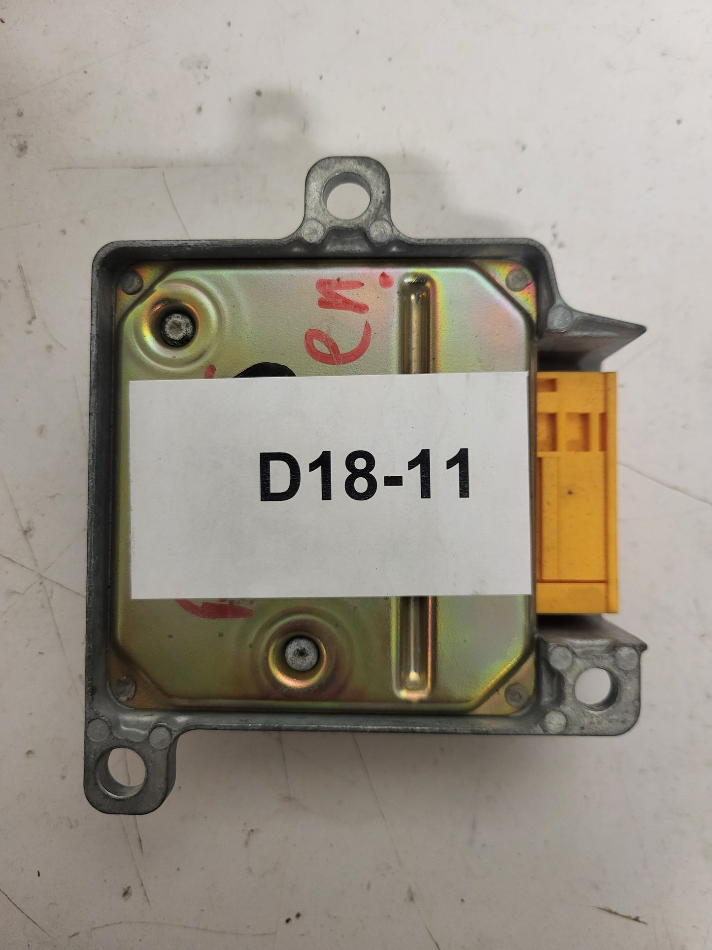 LAND ROVER FREELANDER MODULE ECU / YWC106360 / YWC 106360