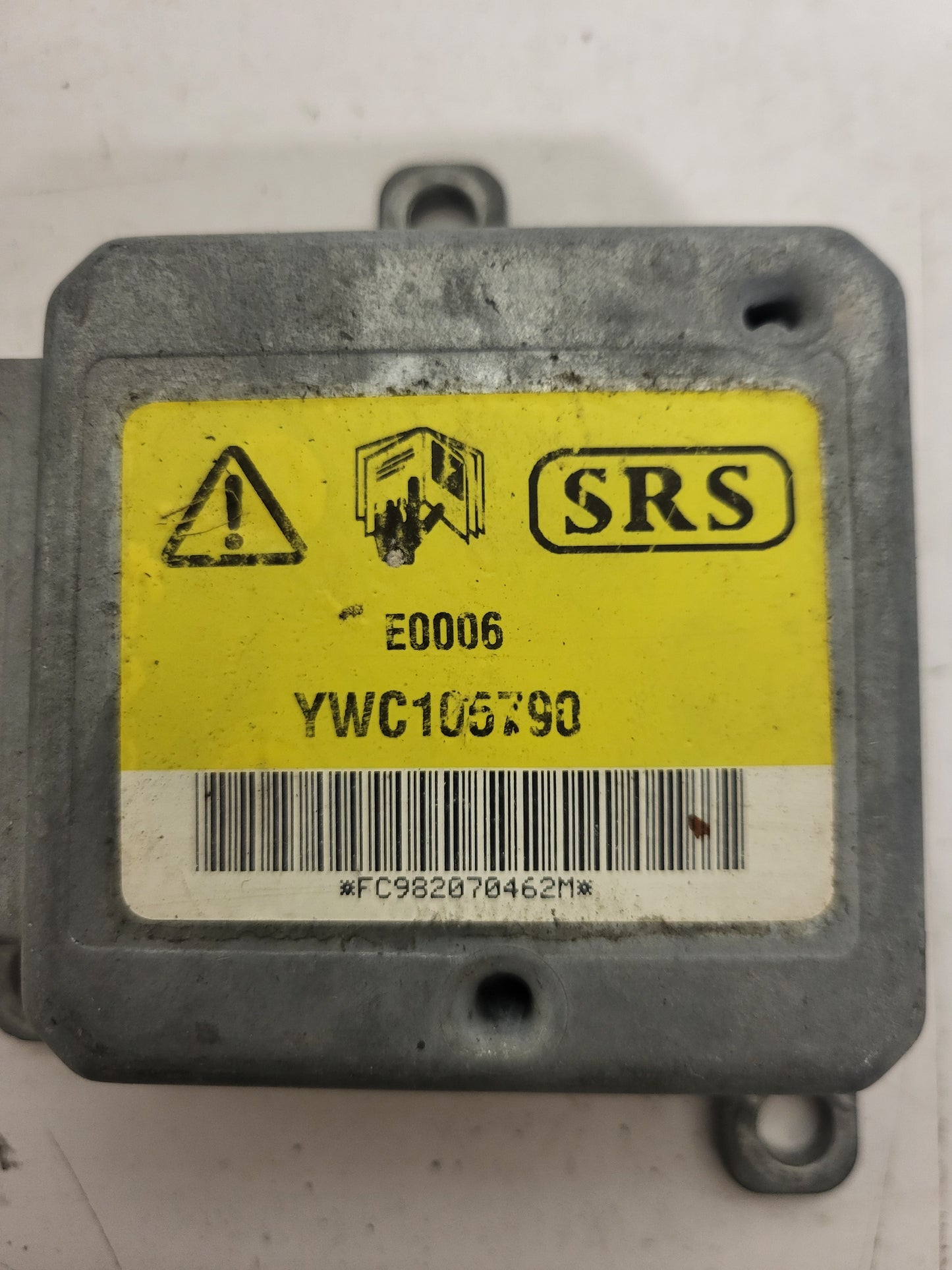 LAND ROVER FREELANDER MODULE ECU / YWC105790 / YWC105790