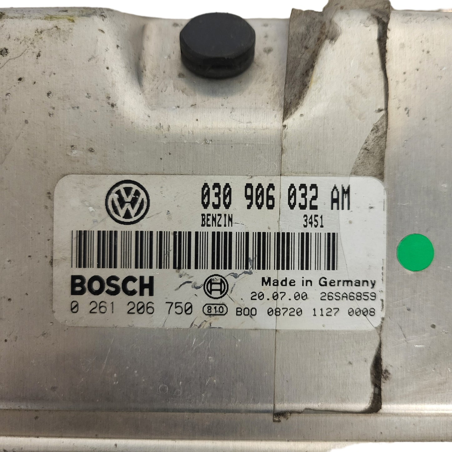 VW POLO ECU / 030906032AM / 0261206750 / BOSCH