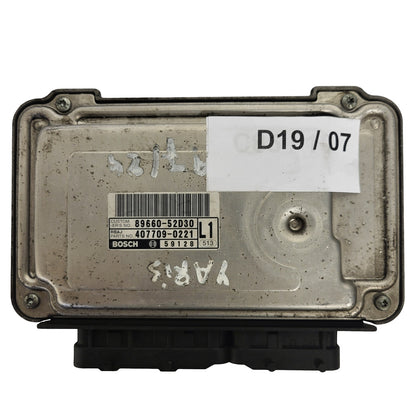 TOYOTA YARIS 1KR-FE ECU / 0261208936 / 89661-0D270 / BOSCH