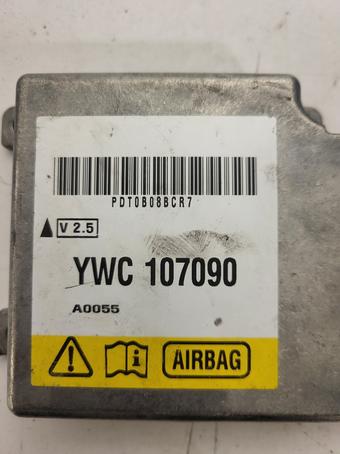 ROVER 75 ECU MODULE / YWC107090 / YWC 107090 / C2.5