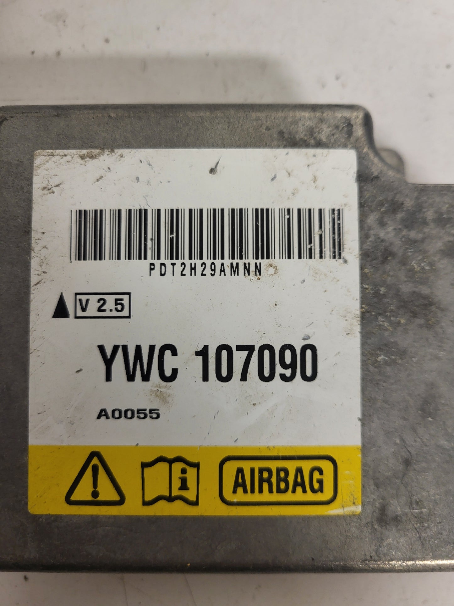 ROVER 75 ECU MODULE / YWC107090 / YWC 107090 / C2.5