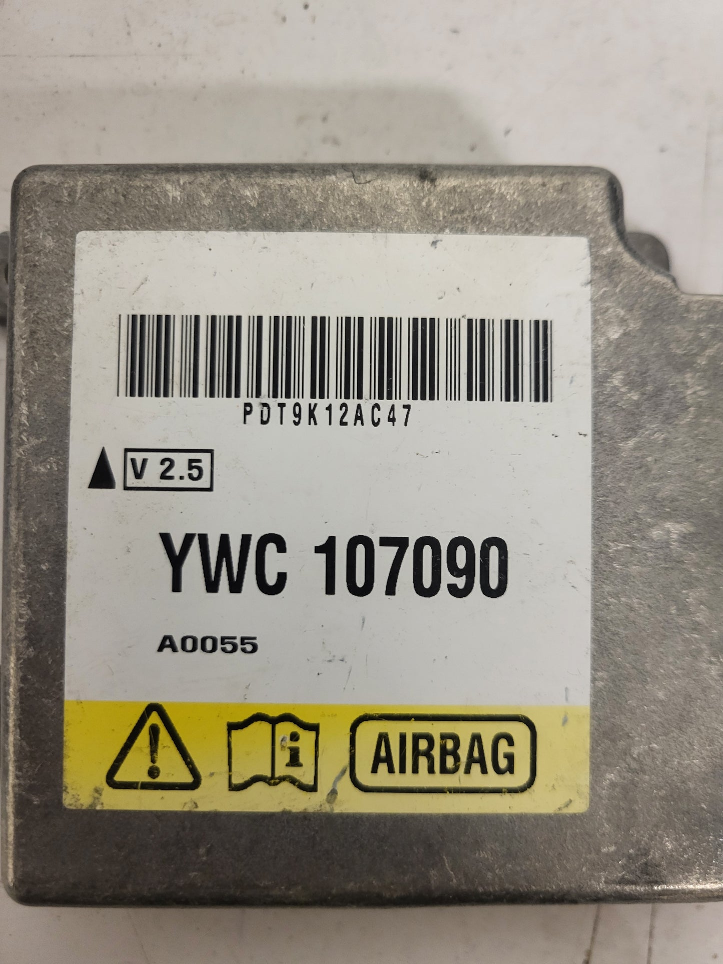 ROVER 75 ECU MODULE / YWC107090 / YWC 107090 / C2.5