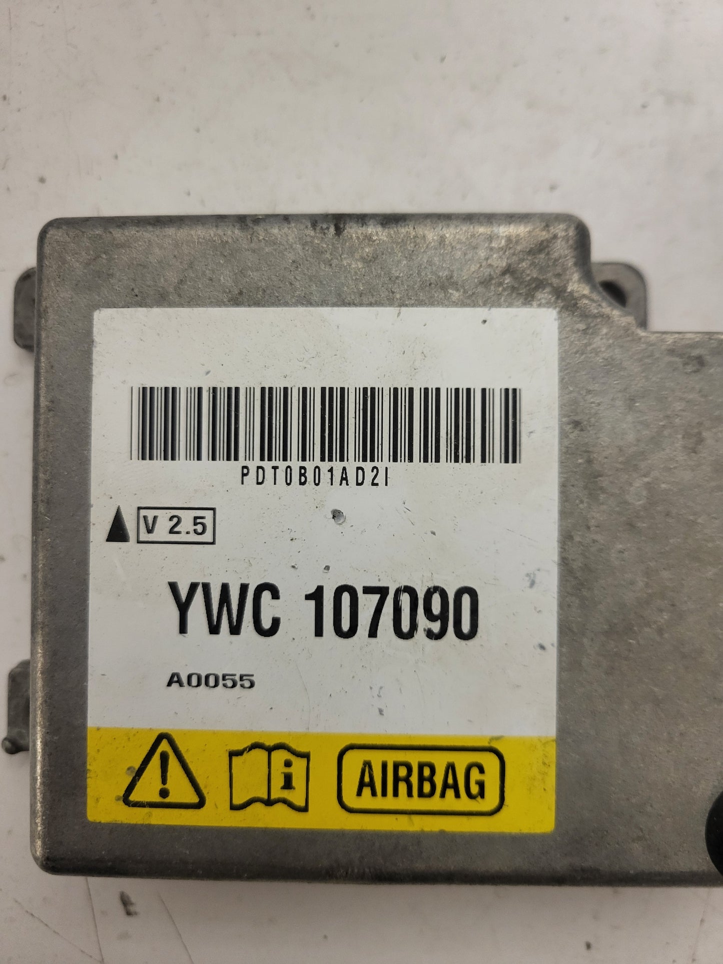 ROVER 75 ECU MODULE / YWC107090 / YWC 107090 / C2.5