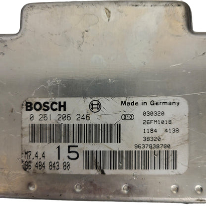 Peugeot Citroen ECU / 0261206246 / M7.4.4 / 9648484380 / BOSCH