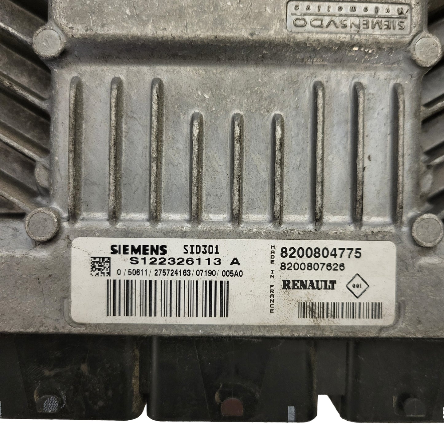 Renault ECU / S122326113A / 8200804775 / 8200807626 / SID301  / S122326113