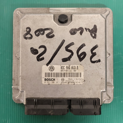 VOLKSWAGEN ECU / 03C906013B / 0261S01011 / 03C906013 / MED7.5.11 / BOSCH