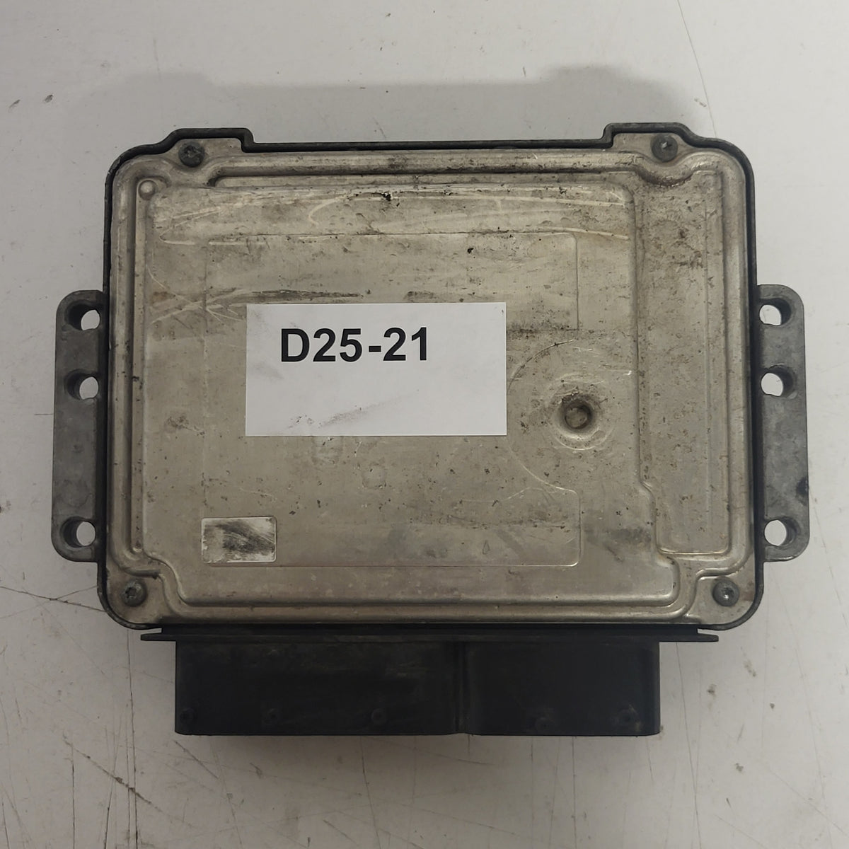 FIAT BRAVO ECU / 0281016198 / 51871187 / BOSCH - D25-21 - 3