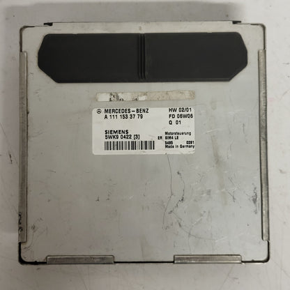 MERCEDES SLK ECU / A1111533779 / A 111 153 37 79 / 5WK9 0422 / SIM4 LE / SIEMENS - D26-06 - 2