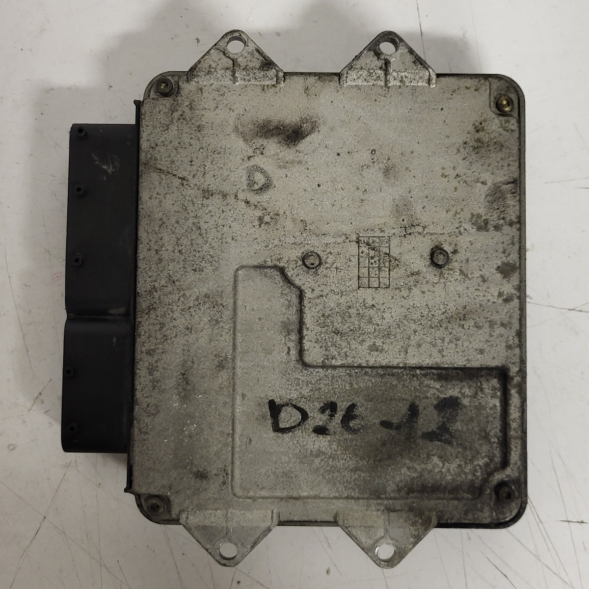 FIAT PANDA 1.3 MULTIJET ECU / 51758205 / MJD 6JF.S3 / HW01A / 71600.006.02 - D26-12 - 3