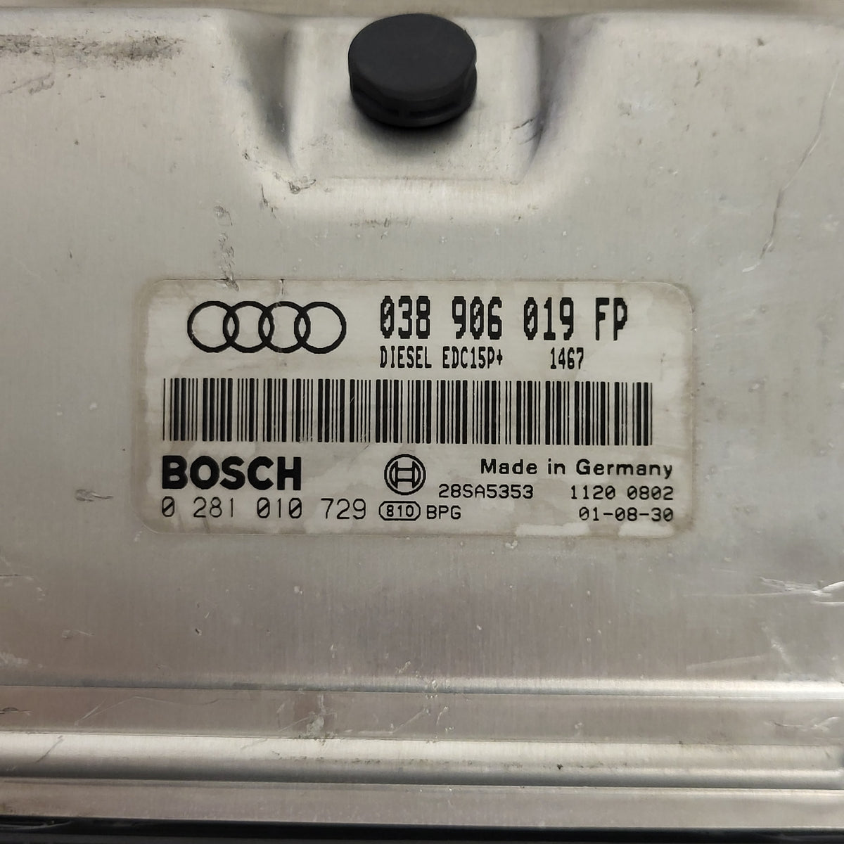 VW AUDI ECU / 038906019FP / 0281010729 / EDC15P+ / BOSCH - D28-12 - 2