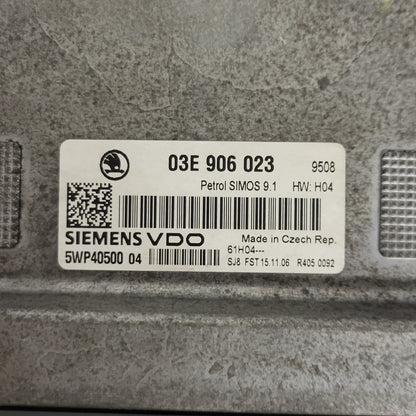 VW SEAT ŠKODA ECU / 03E906023 / 5WP40500 04 / SIMOS 9.1 / SIEMENS - D28-17 - 2