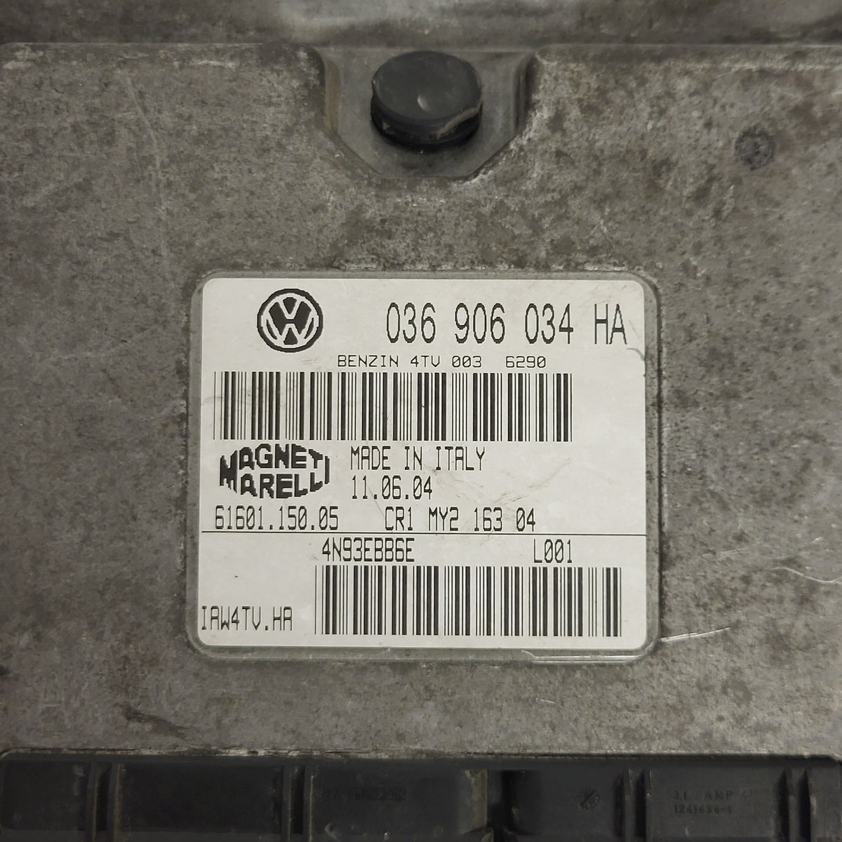 VW ECU / 036906034HA / IAW 4TV.HA / IAW4TV.HA / 61601.150.05 - D28-24 - 2