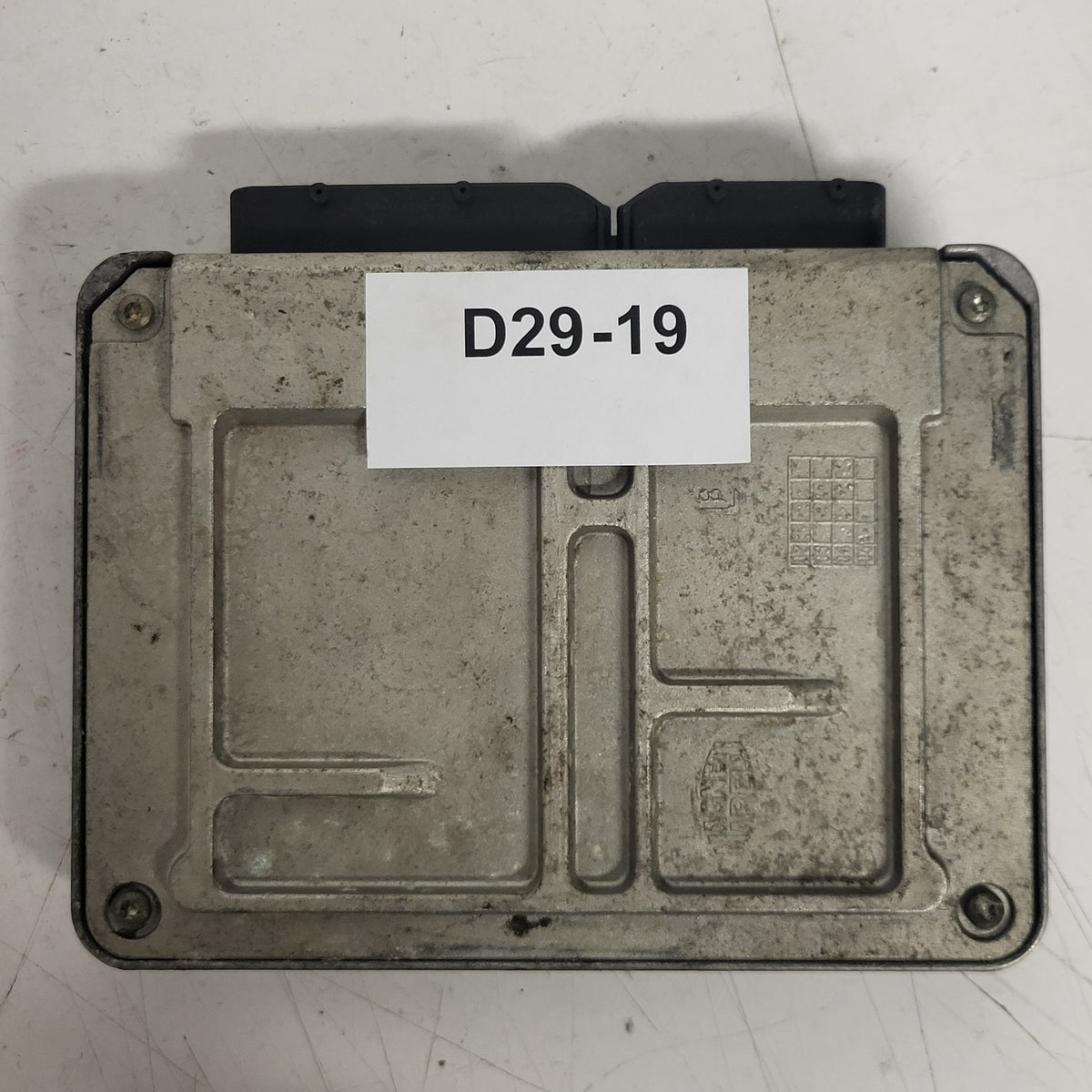VOLKSWAGEN SEAT ECU / 036906034KC / IAW 4TV.KC / 61601.311.01 / MAGNETI MARELLI - D29-19 - 3