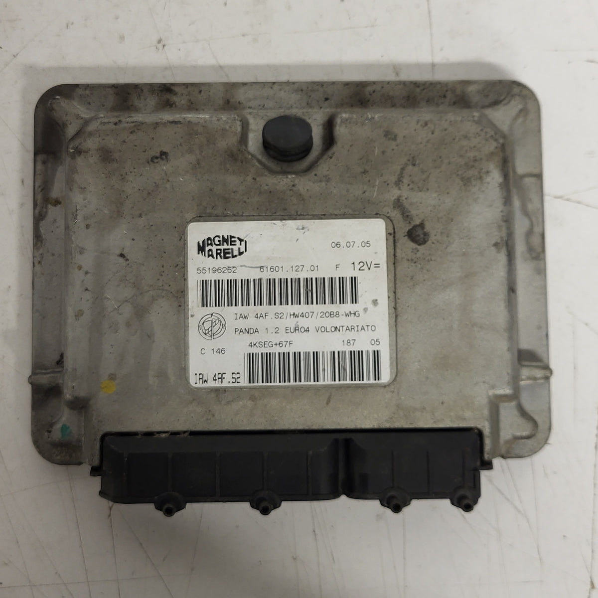 FIAT PANDA 169 1.2 ECU / IAW 4AF.S2 / 55196262 / 61601.127.01 / D032 / HW407 - D30-14 - 1