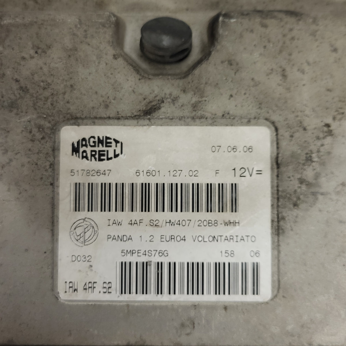 FIAT PANDA 169 1.2 ECU / IAW 4AF.S2 / 51782647 / 61601.127.02 / D032 / HW407 - D30-15 - 2