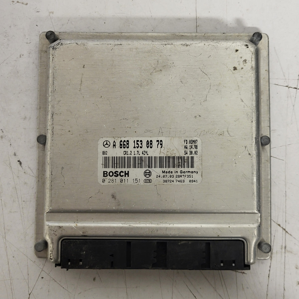 Mercedes a Class W168 ECU / A6681530879 / 0281011151 / CR1.2 / BOSCH - D30-17 - 1