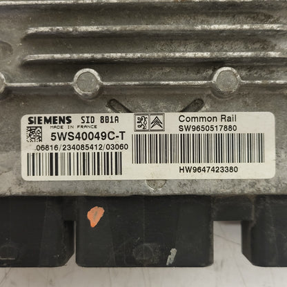 PEUGEOT CITROEN ECU / 5WS40049C-T / SW9650517880 / SID801A / HW9647423380 / SIEMENS - D33-16 - 2