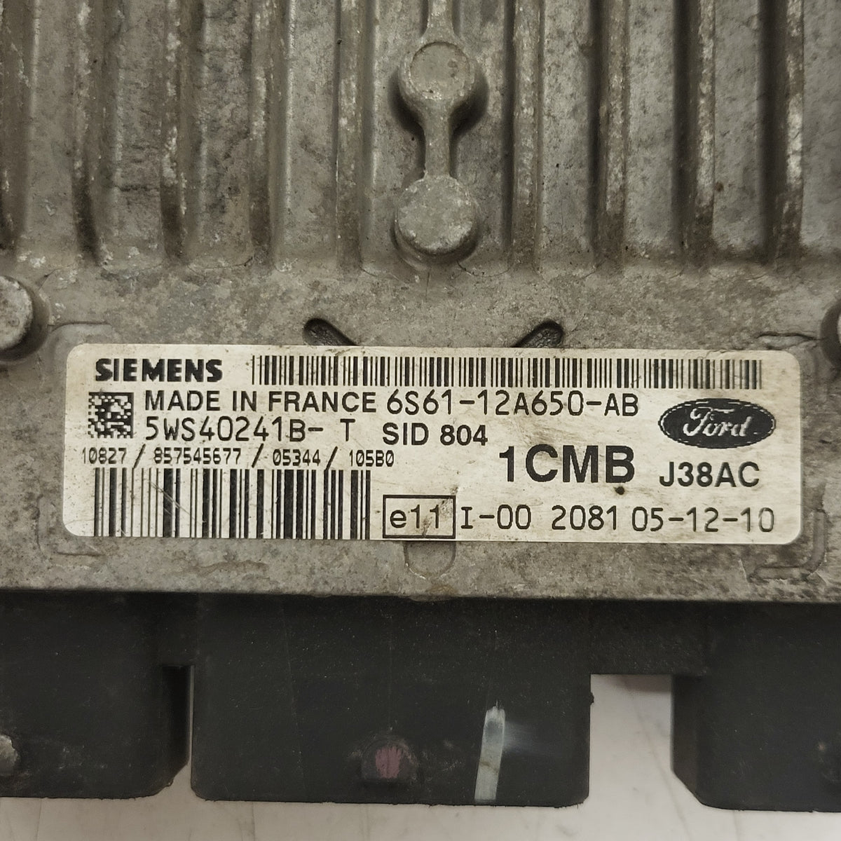 FORD FIESTA ECU / 6S61-12A650-AB / 5WS40241B-T / SID804 / 1CMB / SIEMENS - D33-23 - 2