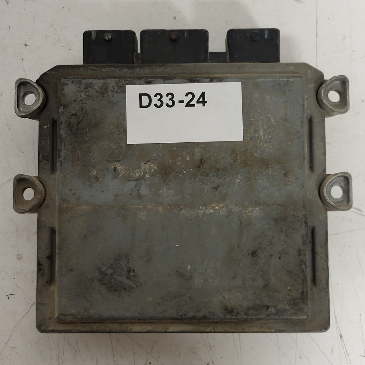 PEUGEOT CITROEN TOYOTA ECU / 9662276280 / 5WS40168G-T / SID805 / 89661-YV010 / SIEMENS - D33-24 - 3
