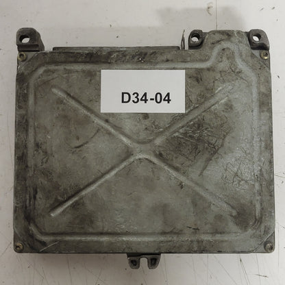 RENAULT 19 ECU / S101718102C / HOM7700749946 / 7700858259 / BVM / SIEMENS - D34-04 - 3