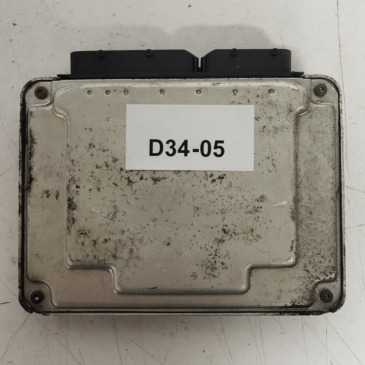 VW POLO ECU / 038906019JK / 0281011075 / EDC15P+ / BOSCH - D34-05 - 3