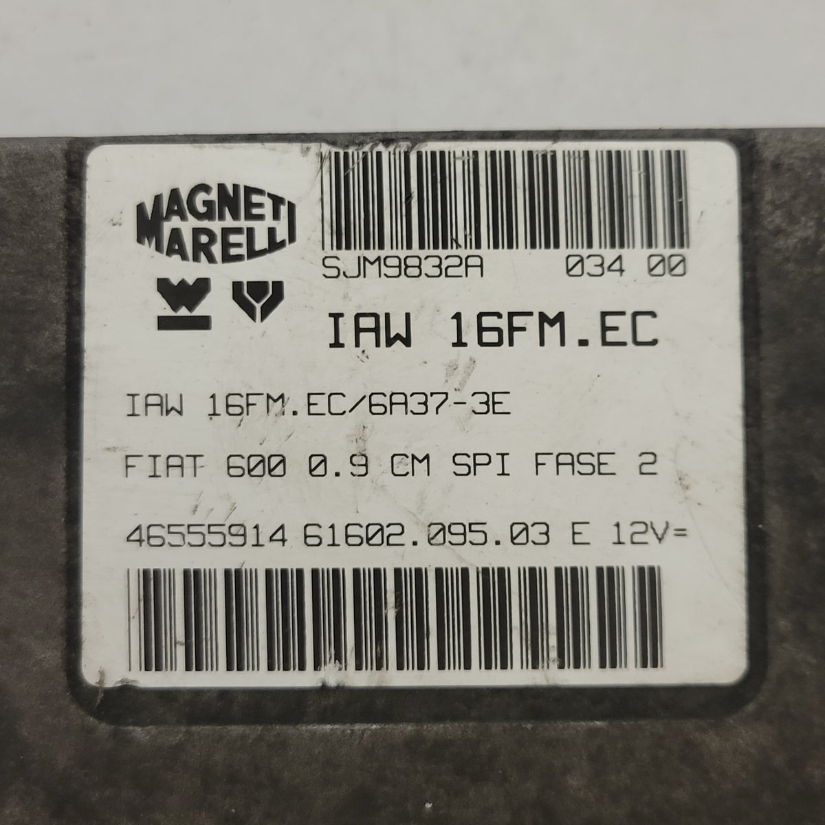 FIAT 600 SEICENTO ECU / IAW 16FM.EC / 46555914 / 61602.095.03 / MAGNETI MARELLI - D34-12 - 2