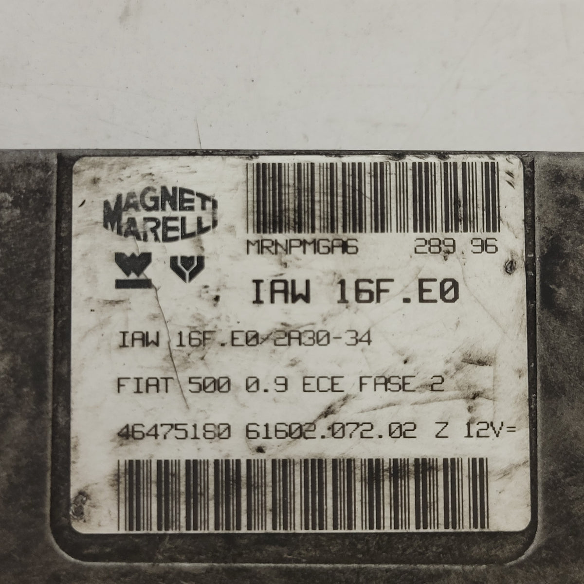 FIAT 500 0.9 ECU / IAW 16F.E0 / 46475180 / 61602.072.02 / MAGNETI MARELLI - D34-13 - 2