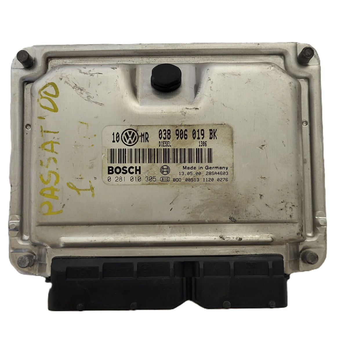 VW PASSAT 1.9 ECU / 038906019BK / 0281010305 / BOSCH - D34-17 - 1