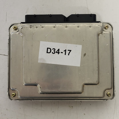 VW PASSAT 1.9 ECU / 038906019BK / 0281010305 / BOSCH - D34-17 - 3