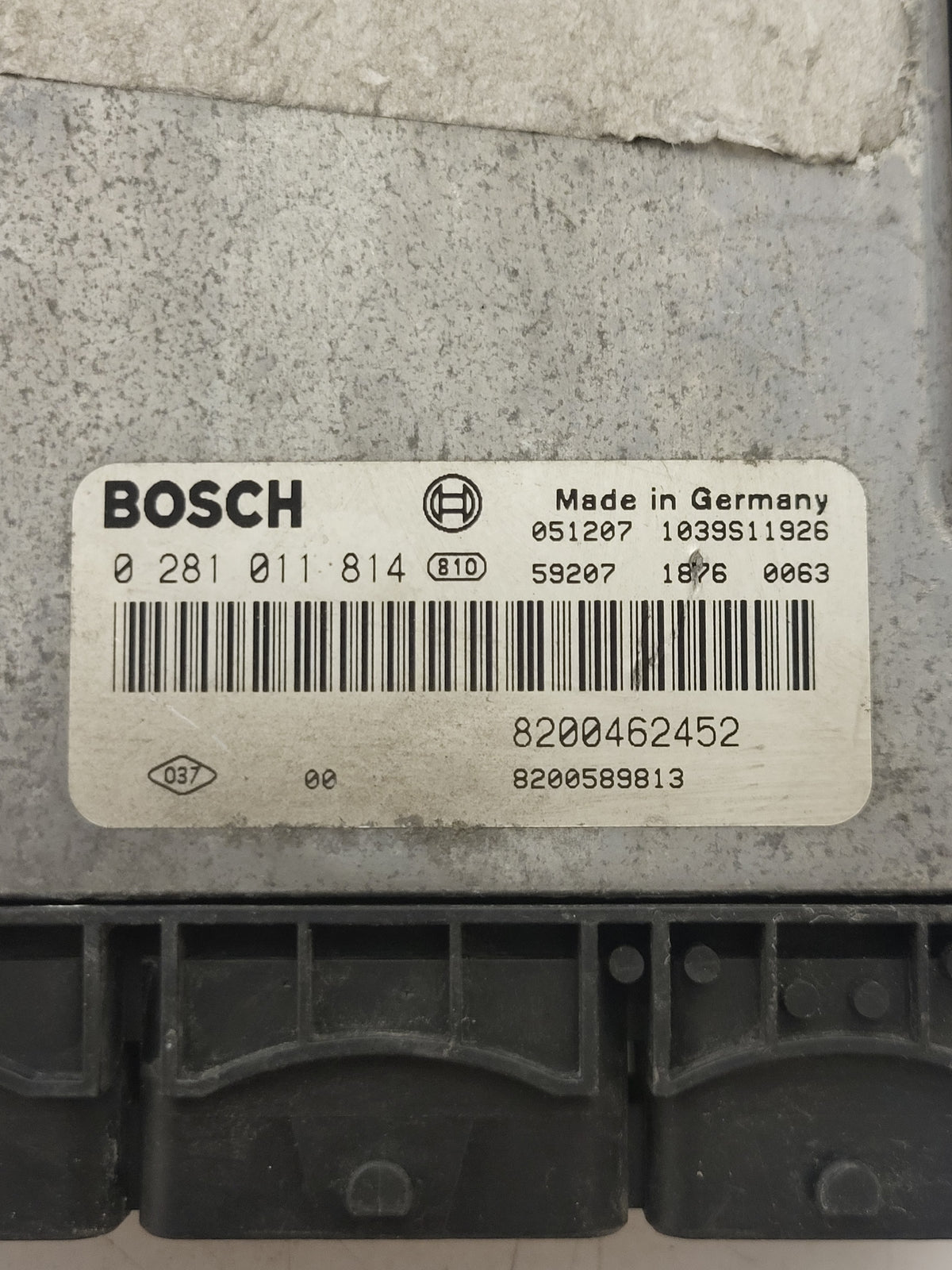 RENAULT SCENIC ECU / 0281011814 / 8200462452 / 8200589813 / BOSCH - D36-14 - 2