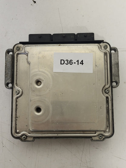RENAULT SCENIC ECU / 0281011814 / 8200462452 / 8200589813 / BOSCH - D36-14 - 3