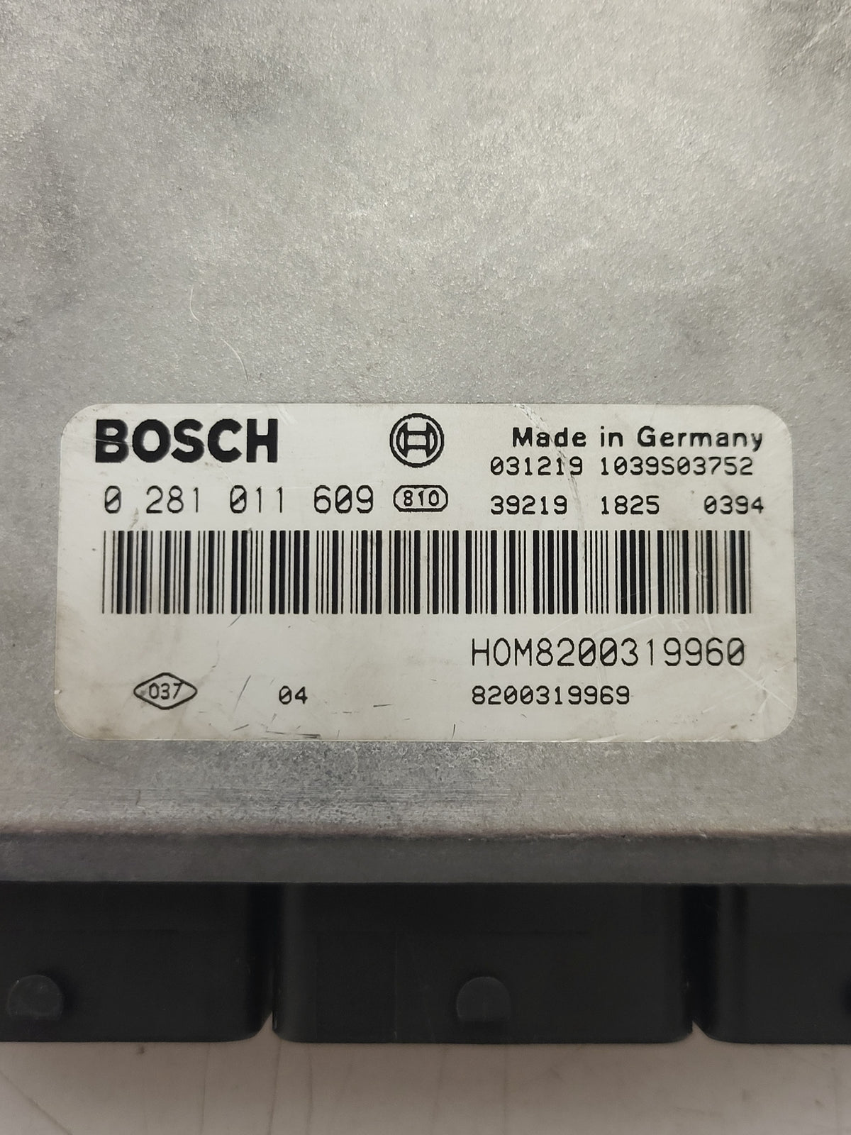 Volvo S40 V40 ECU / 0281011609 / HOM 8200319960 / 8200319969 / EDC15C3 - D36-17 - 2