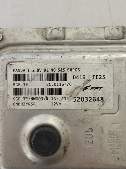FIAT PANDA 1.2 8V EURO6 ECU / 52032648 / 9GF.TE / HW003 / FPT - D36-24 - 2