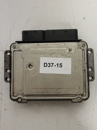 ALFA ROMEO GT ECU / 0281012882 / 51806557 / BOSCH - D37-15 - 3