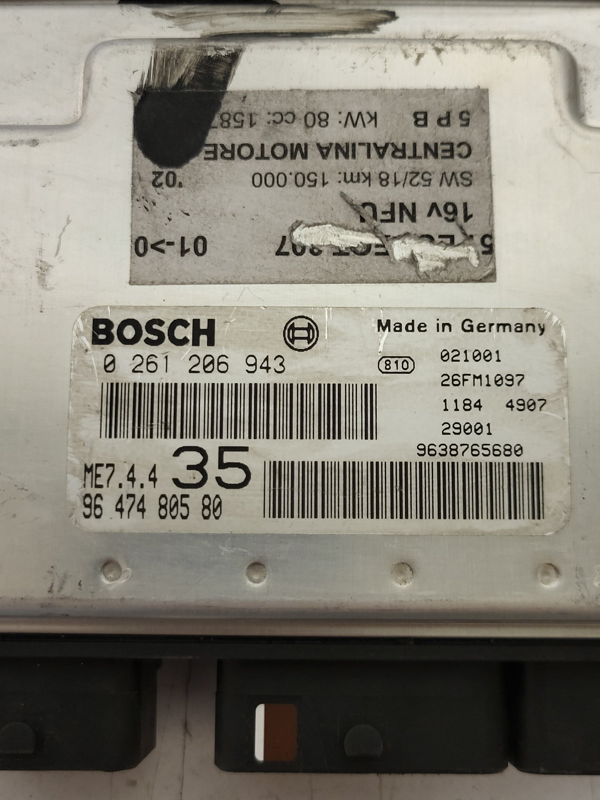 PEUGEOT 307 ECU / 0261206943 / 9638765680 / 9647480580 / ME7.4.4. / BOSCH - D37-16 - 2