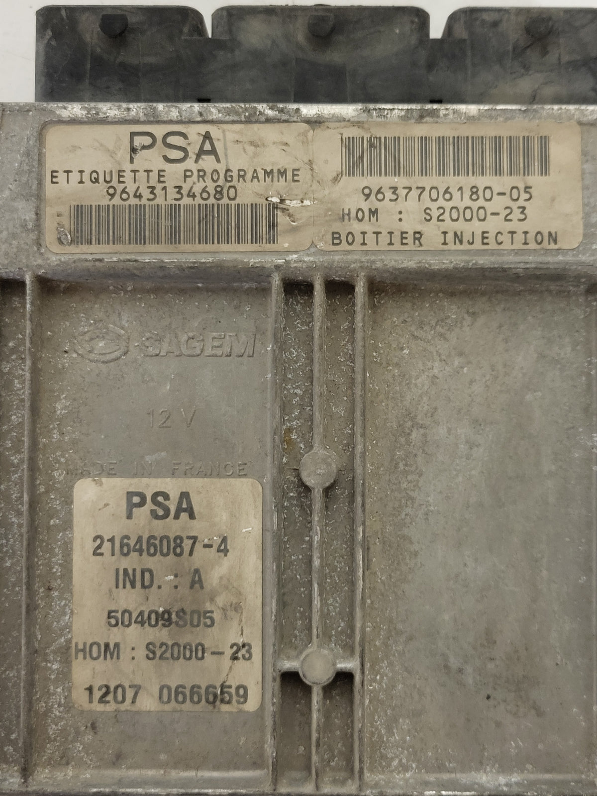 PEUGEOT 206 ECU / 21646087-4 / 9643134680 / 9637706180-05 / SAGEM - D37-21 - 2