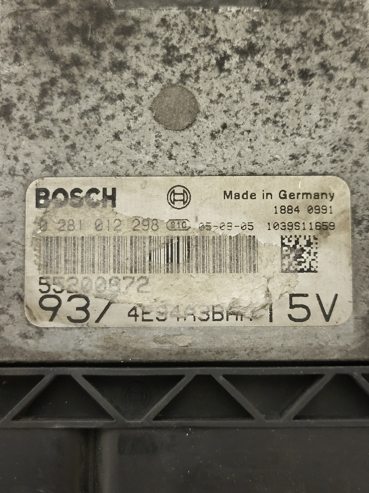 ALFA ROMEO ECU / 0281012298 / 55200672 / BOSCH - D38-09 - 2