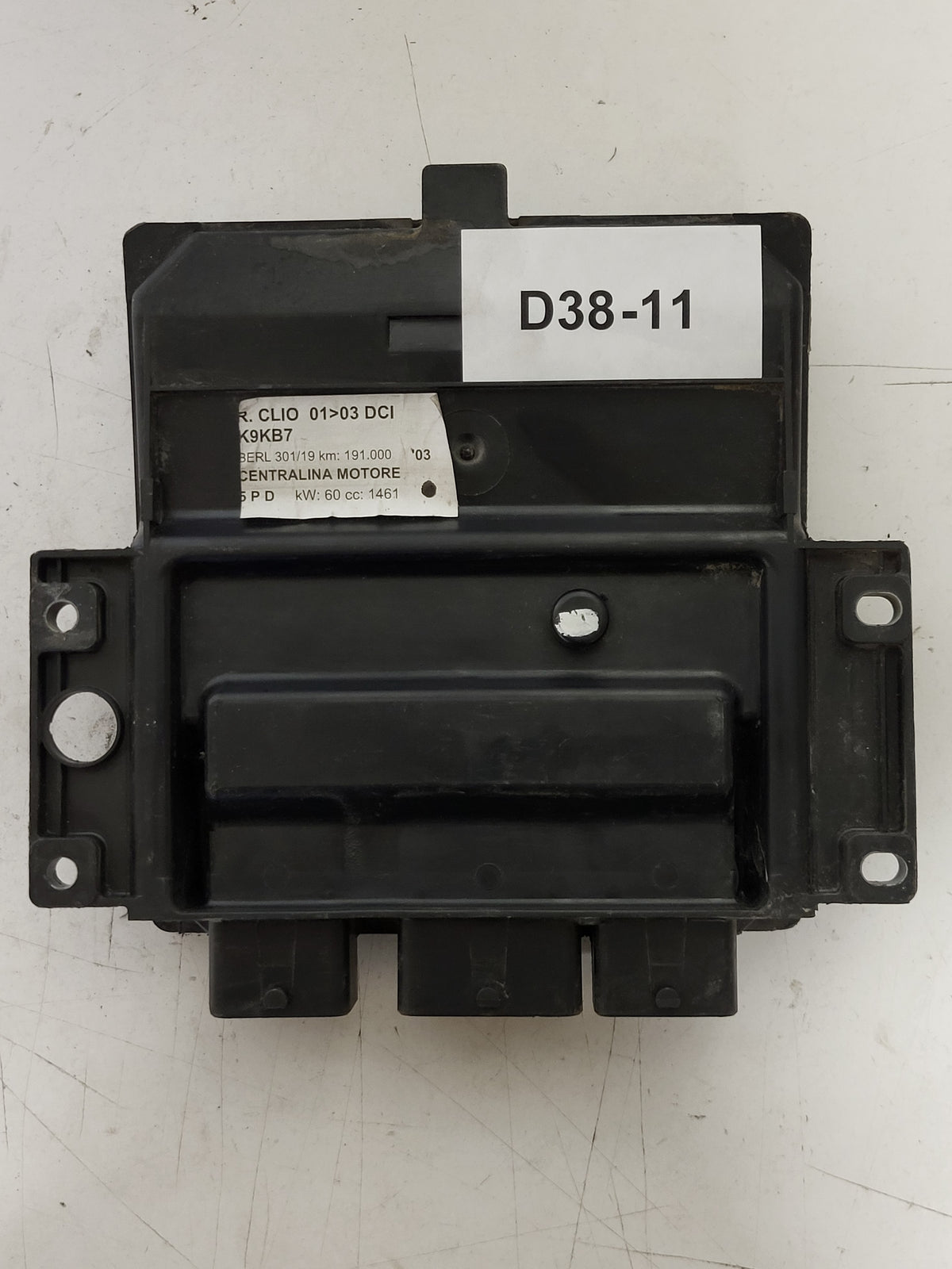 RENAULT 1.5 DCI ECU / R0410C039A / 8200212348 / HOM8200222917 / DELPHI - D38-11 - 3