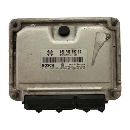 VW LUPO ECU / 0261207681 / 030906032DQ / ME7.5.10 / BOSCH - D38-12 - 1