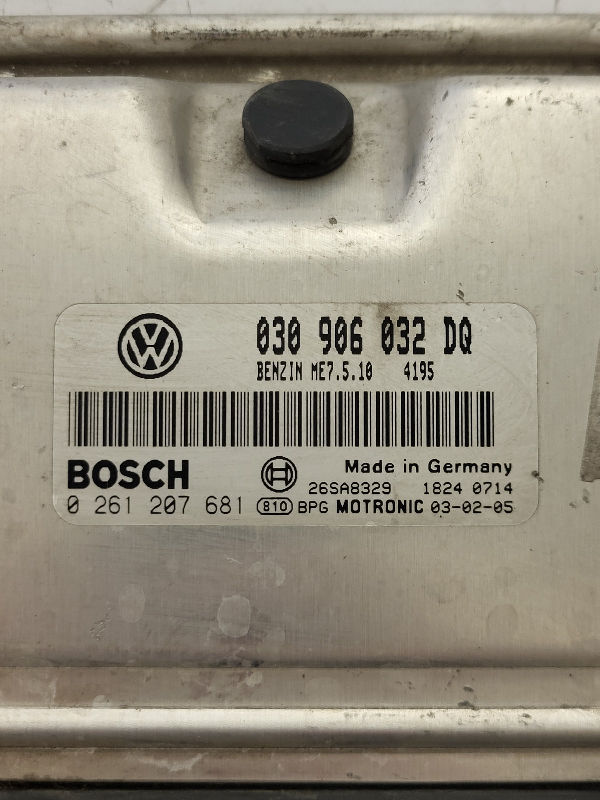 VW LUPO ECU / 0261207681 / 030906032DQ / ME7.5.10 / BOSCH - D38-12 - 2