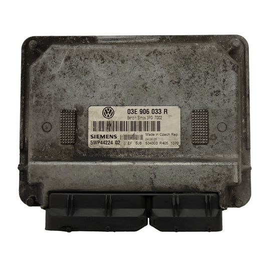VW POLO SEAT IBIZA ECU / 03E906033R / 5WP44224 02 / 3PG 7002 / 03E906033 SIEMENS - D38-22 - 1