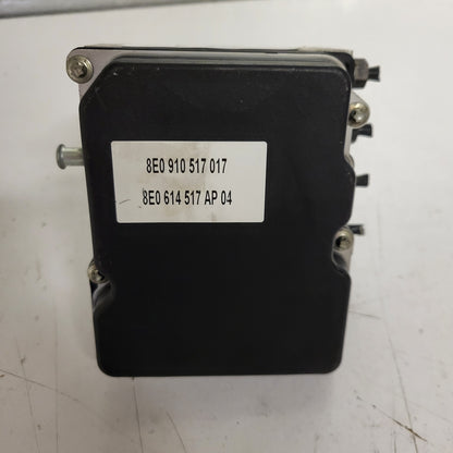 AUDI A4 B8 ABS PUMP MODULE / 8E0614517AP / 0265234108 / BOSCH