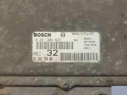 PEUGEOT CITROEN 106 SAX ECU / 0261204625 / 9630278480 / MA3.1 / BOSCH-